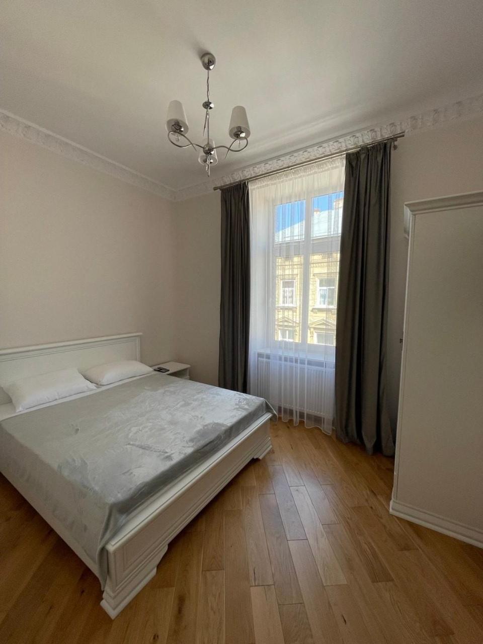 24 Pekarska Street * Lviv